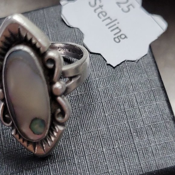 Antique PAUA Shell and STerling Silver Ring Navajo - Picture 6 of 12